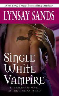 Single White Vampire (Argeneau Vampire Series #3)