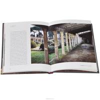 Pompeii: The Art of Living