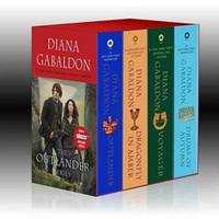 Outlander 4-Copy Boxed Set Film Tie-in