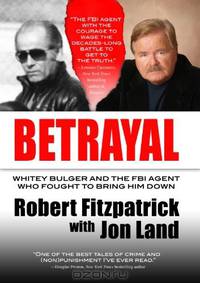 Betrayal (Thorndike Large Print Crime Scene)
