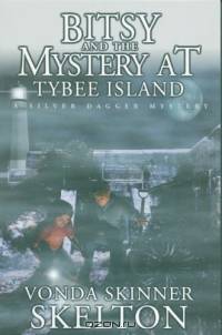 Bitsy and the Mystery at Tybee Island (Silver Dagger Mysteries (Paperback))