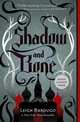 Grisha Trilogy. Shadow and Bone, Bardugo Leigh 