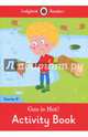 Gus is Hot! Activity Book. Ladybird Readers Starter. Level B, 