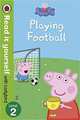Peppa Pig: Playing Football - Read It Yourself with Ladybird Level 2, 